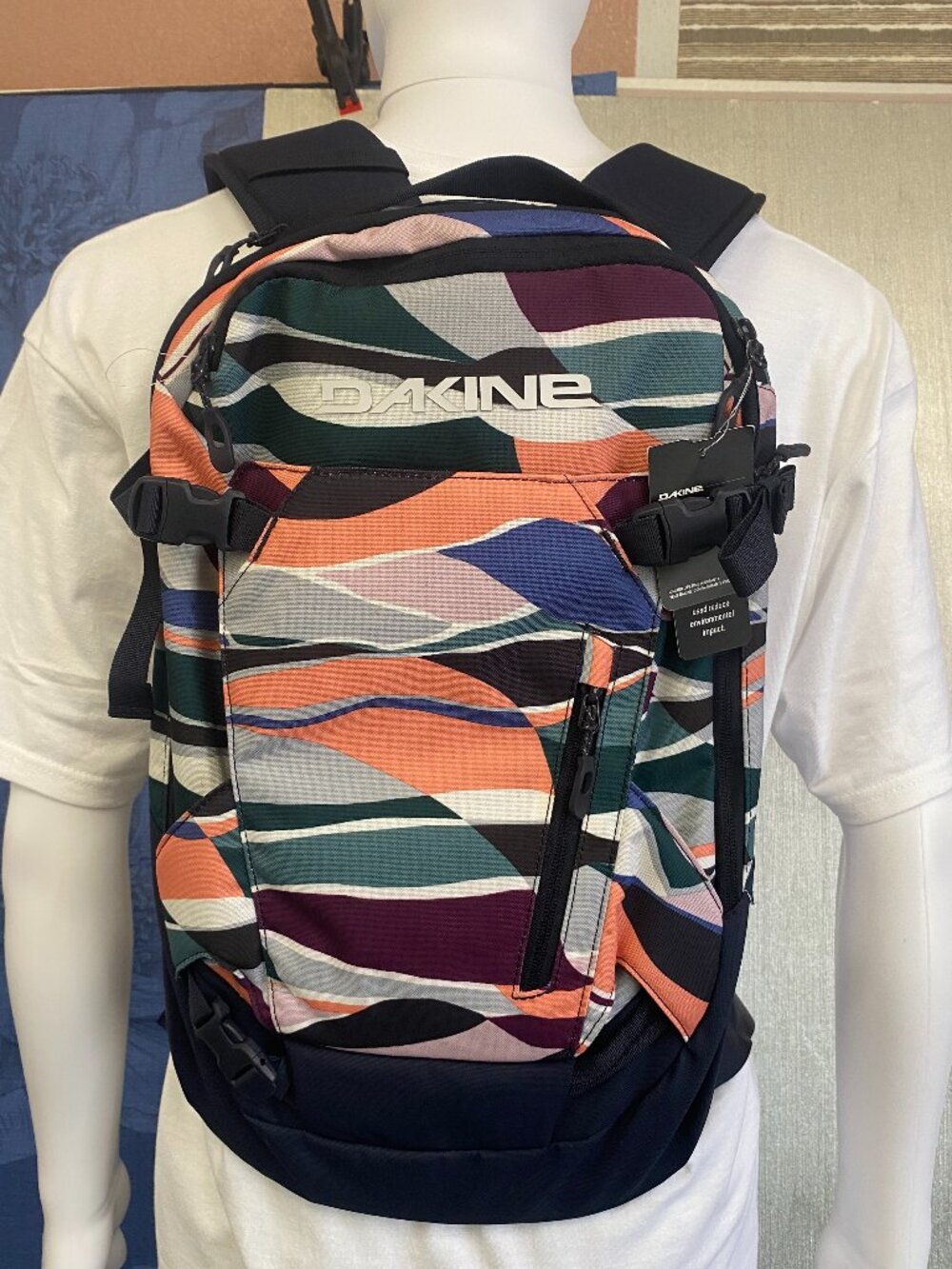 DAKINE HELI 12L BACK PACK WOMEN NIGHT SKYLINE